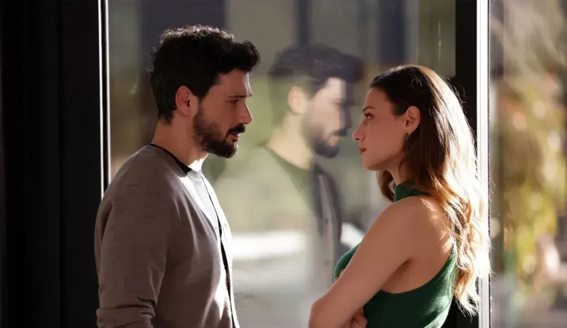 Urmărește Subteran Episodul 11 subtitrat în română