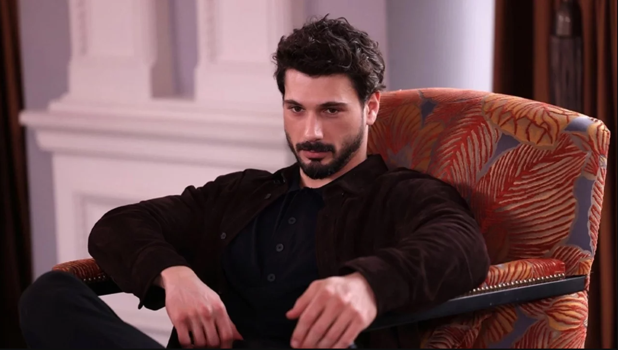 Urmărește Subteran Episodul 12 subtitrat în română